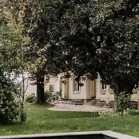 Couette-café Maison Jullian 4*