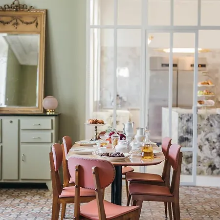 Couette-café Maison Jullian Béziers