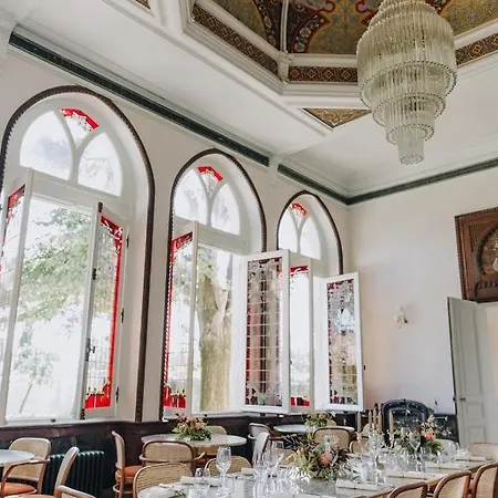 Maison Jullian Couette-café 4*